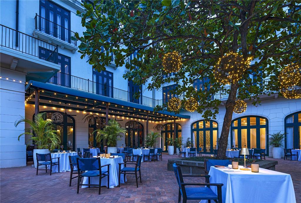 Santarena Hotel At Las Catalinas Екстериор снимка